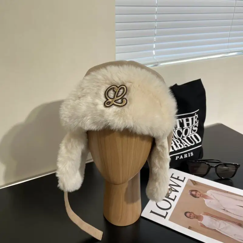 Loewe Hat 02 (23)